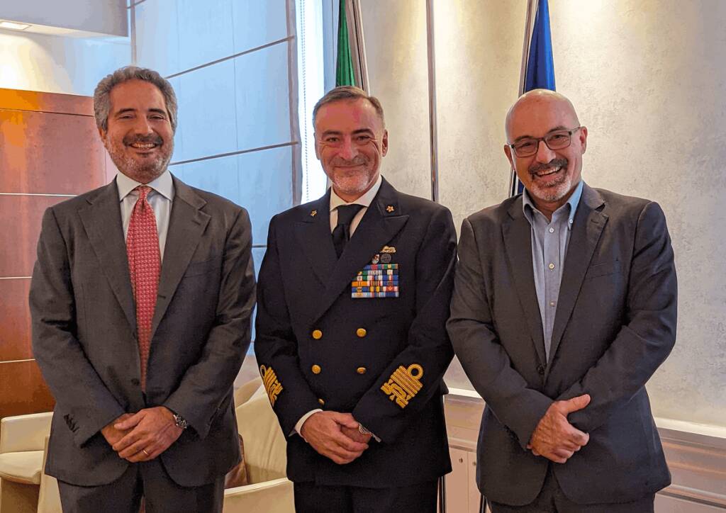 Pierroberto Folgiero, Roberto Cingolani e il capo di stato maggiore della Marina Militare, ammiraglio di squadra Enrico Credendino