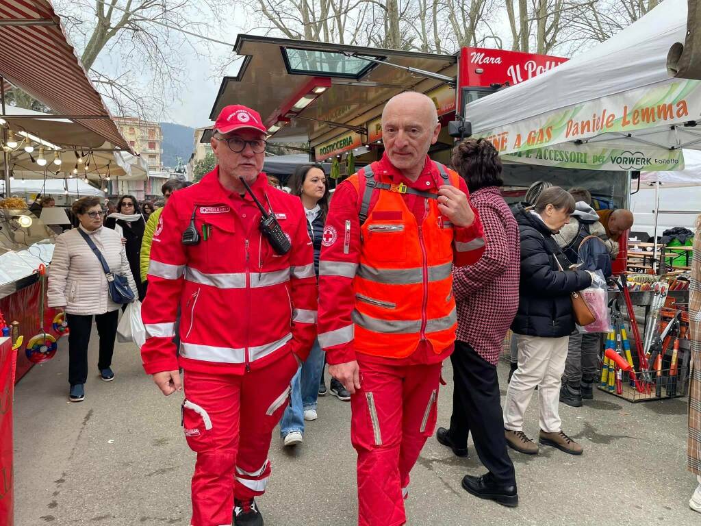 Volontari Croce Rossa